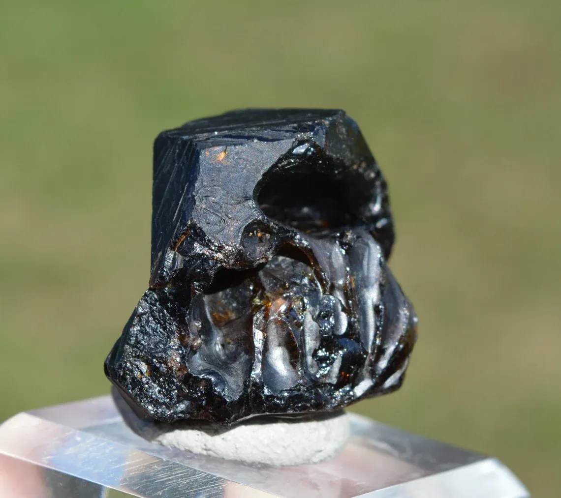 Grandite Garnet & Melanite 43 grams - Diakon, Bafoulabé Circle, Kayes Region, Mali - image 3