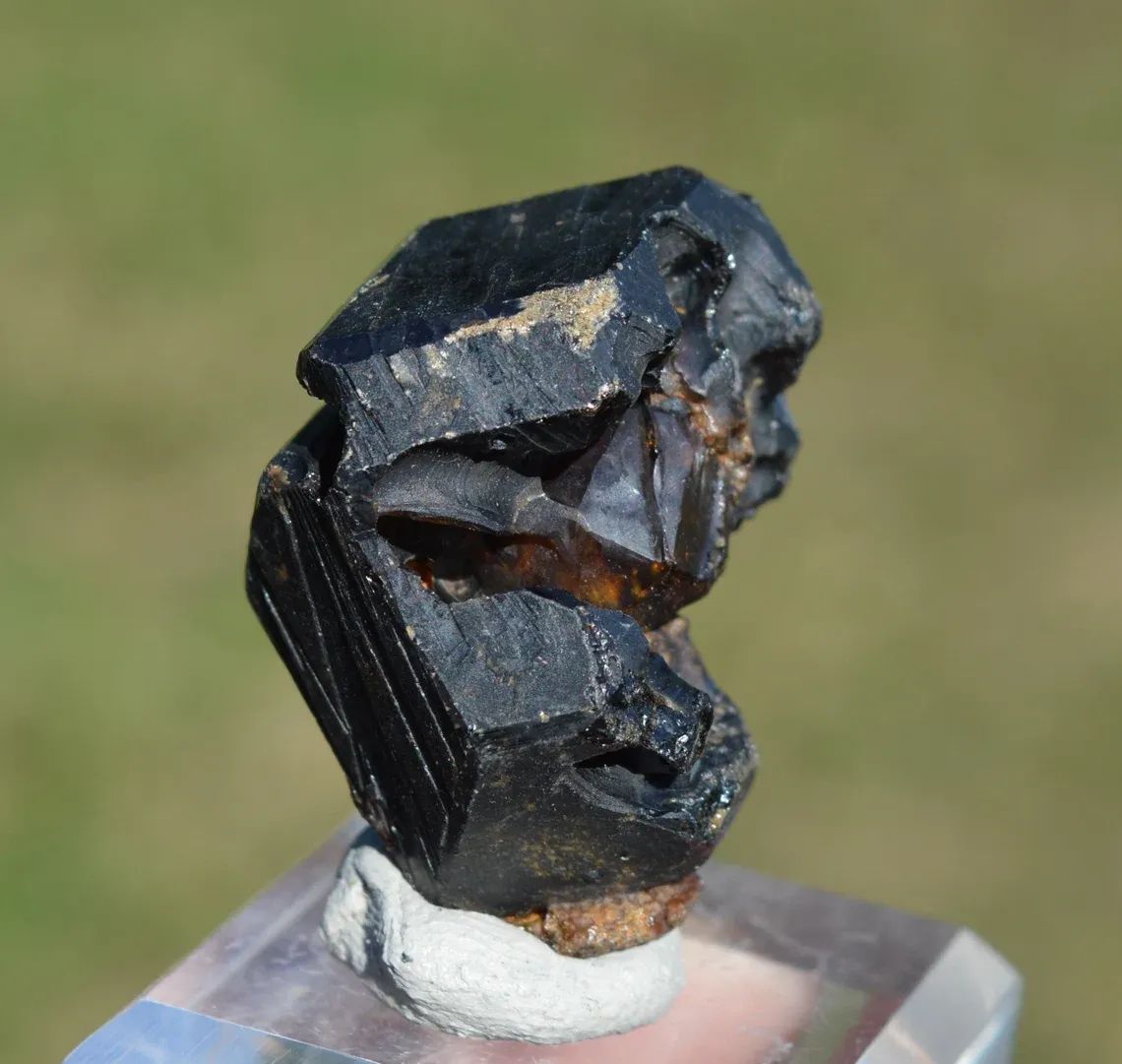 Grandite Garnet & Melanite 49 grams - Diakon, Bafoulabé Circle, Kayes Region, Mali - image 3