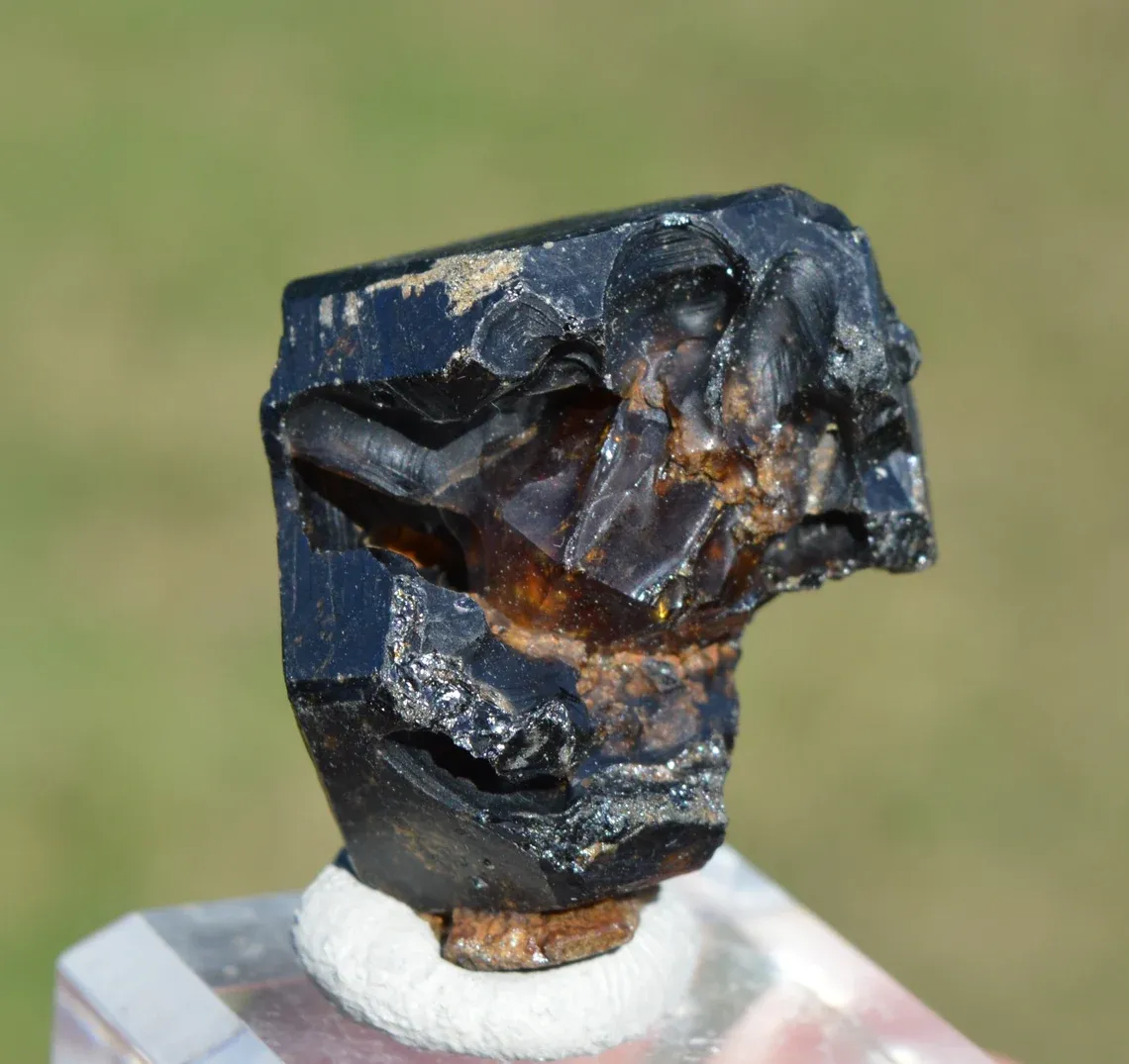 Grandite Garnet & Melanite 49 grams - Diakon, Bafoulabé Circle, Kayes Region, Mali - image 2