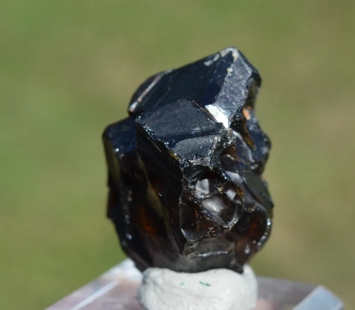 Grandite Garnet & Melanite 53 grams - Diakon, Bafoulabé Circle, Kayes Region, Mali - image 3