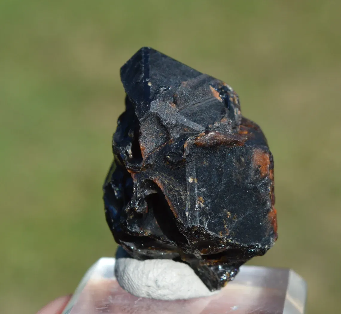 Grandite Garnet & Melanite 53 grams - Diakon, Bafoulabé Circle, Kayes Region, Mali - image 8