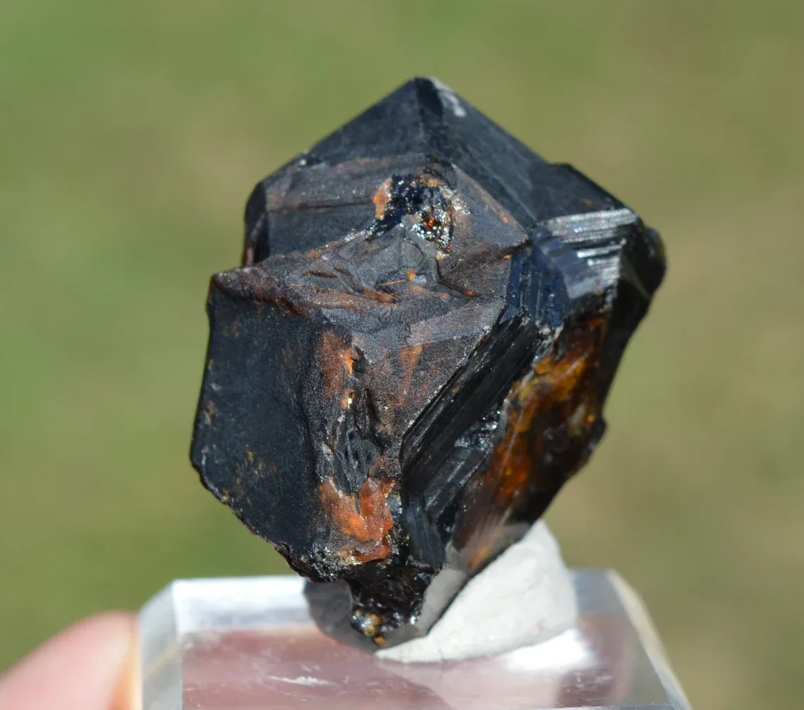 Grandite Garnet & Melanite 53 grams - Diakon, Bafoulabé Circle, Kayes Region, Mali - image 6
