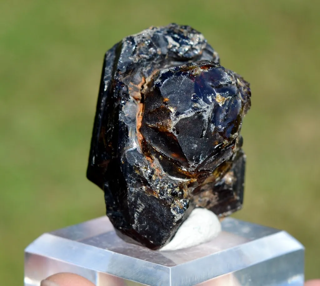 Grandite Garnet & Melanite 76 grams - Diakon, Bafoulabé Circle, Kayes Region, Mali image