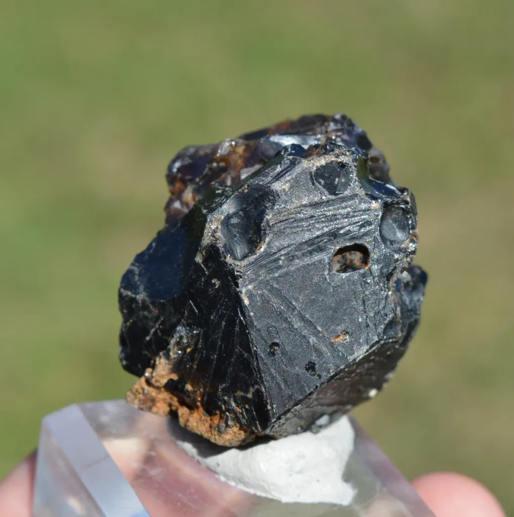 Grandite Garnet & Melanite 76 grams - Diakon, Bafoulabé Circle, Kayes Region, Mali - image 6