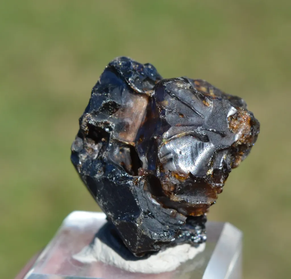 Grandite Garnet & Melanite 76 grams - Diakon, Bafoulabé Circle, Kayes Region, Mali - image 3