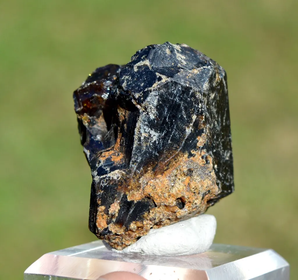 Grandite Garnet & Melanite 76 grams - Diakon, Bafoulabé Circle, Kayes Region, Mali - image 6