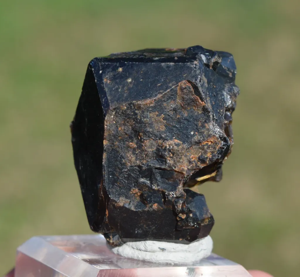 Grandite Garnet & Melanite 92 grams - Diakon, Bafoulabé Circle, Kayes Region, Mali - image 4