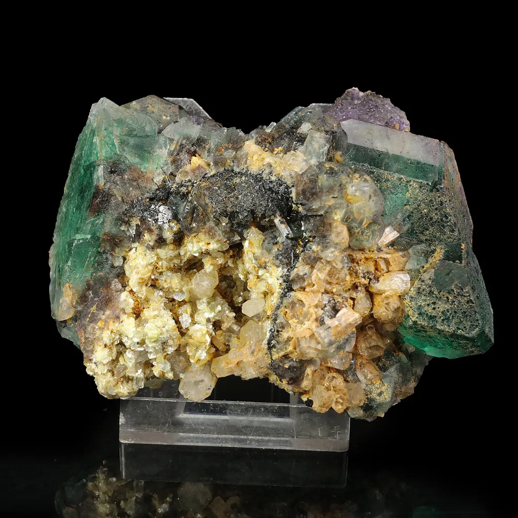 Greeen Fluorite Natural mineral Specimen image