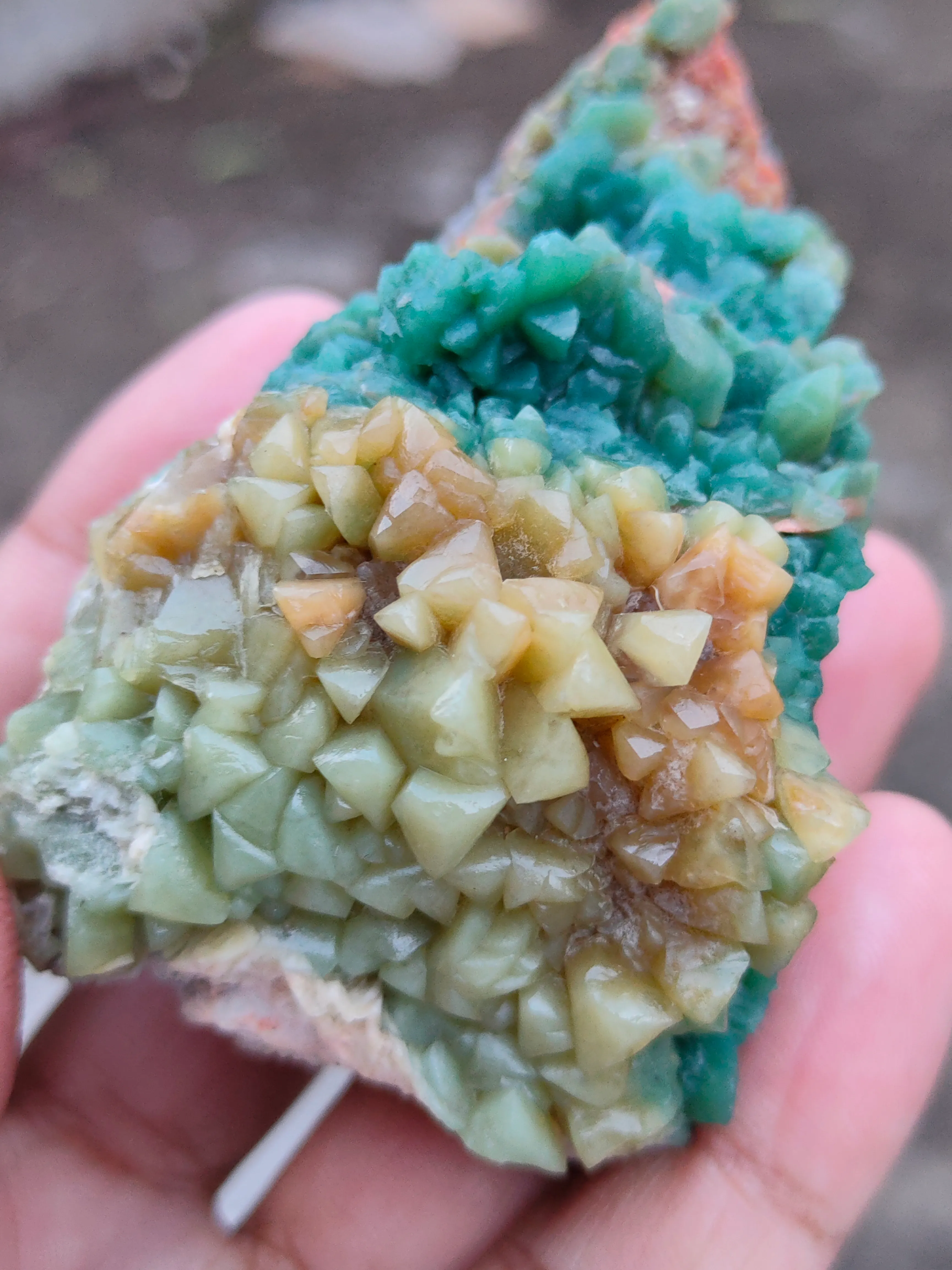 Green and Yellow Calcite - image 7