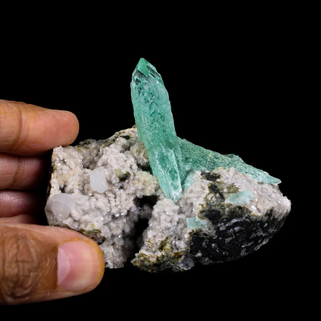 Green Apophyllite Crystal on Stilbite , Heulandite Matrix | Rare Indian Zeolite Specimen | Sharp Terminated Apophyllite Formation - image 5