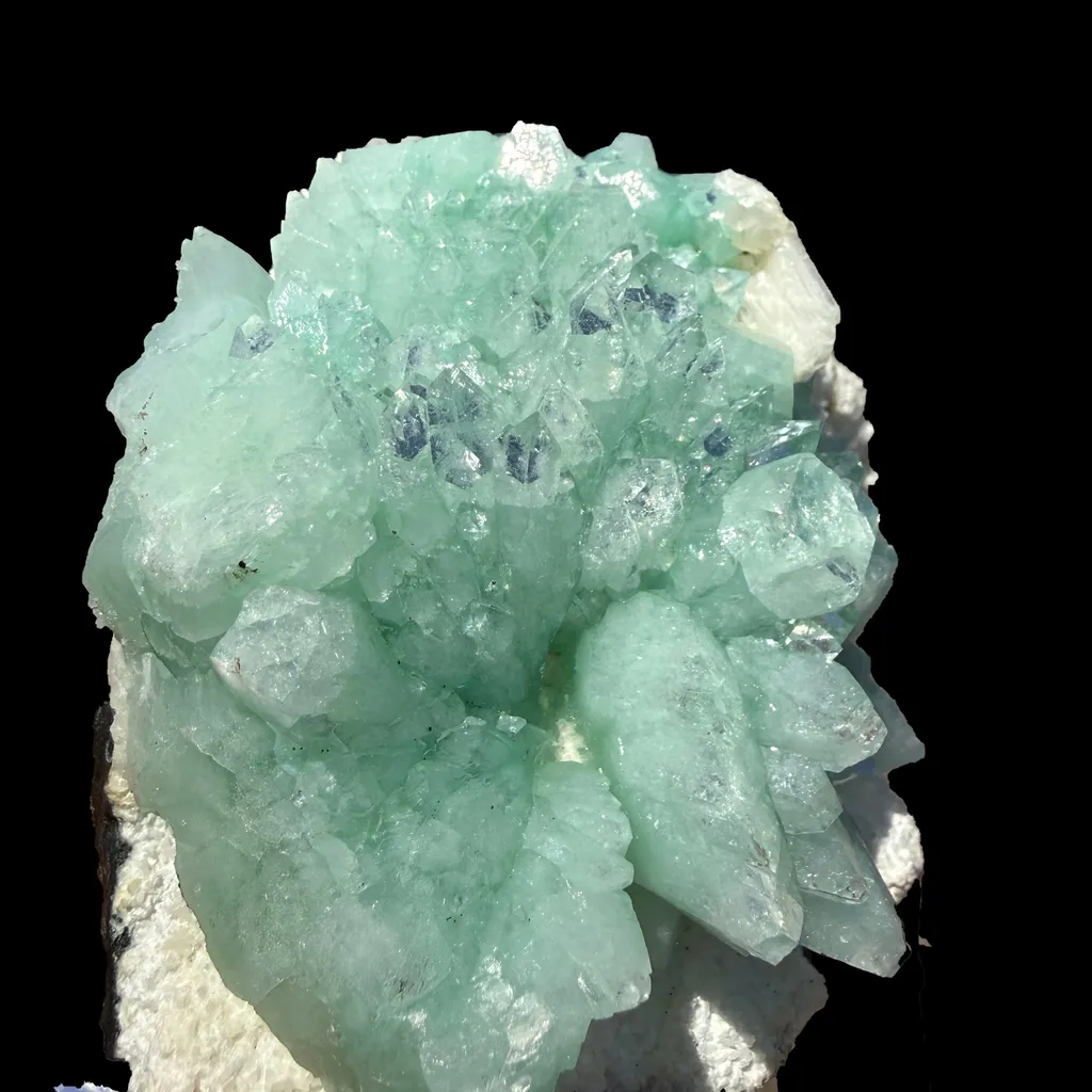 Green Apophyllite Flower Rosette on Chalcedony Matrix – Indian Zeolite Mineral Specimen from Pune - image 7