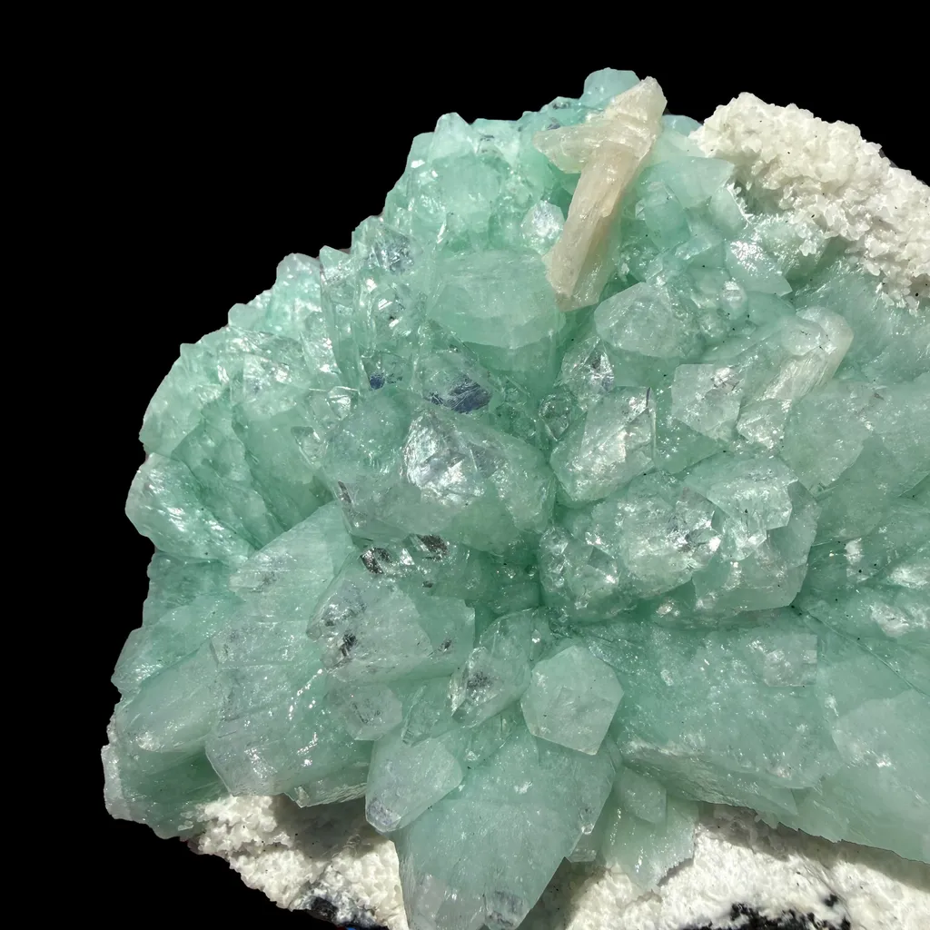 Green Apophyllite Flower Rosette on Chalcedony Matrix – Indian Zeolite Mineral Specimen from Pune - image 6