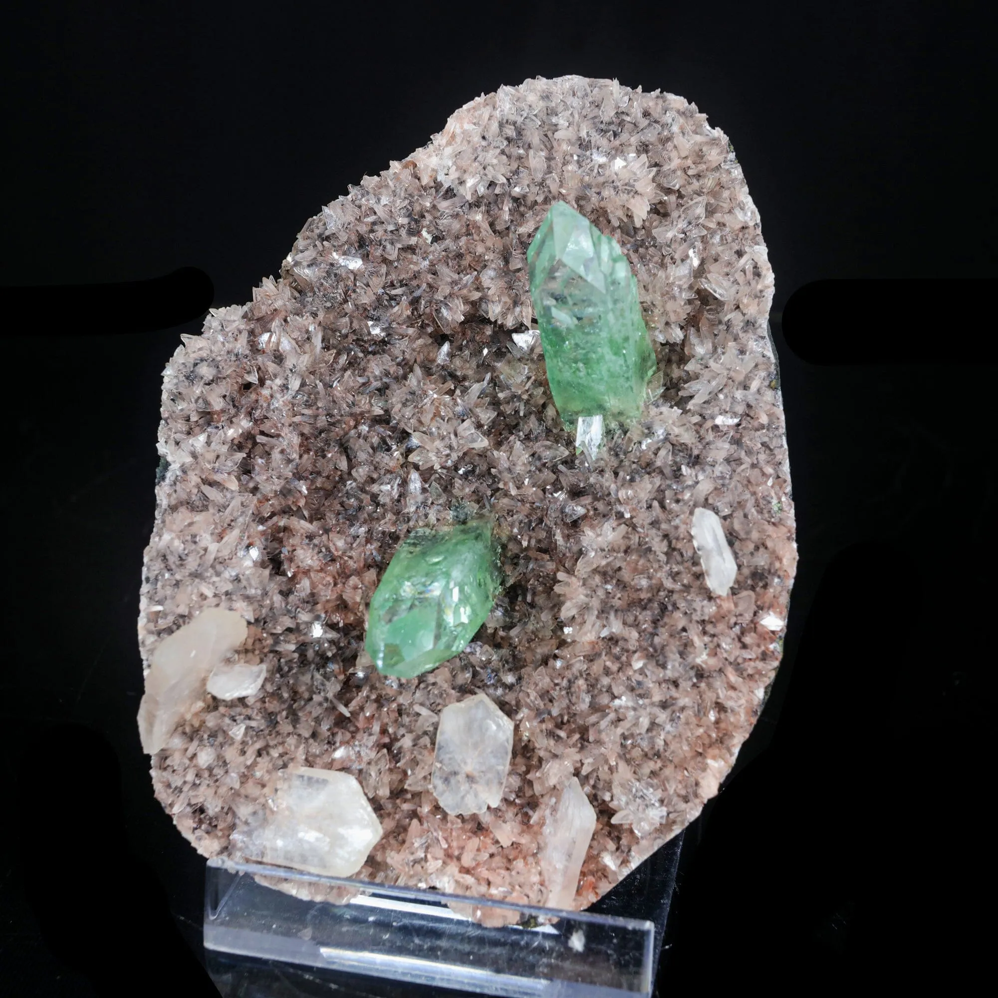 Green Apophyllite sharp terminated Natural Mineral Specimen - image 3