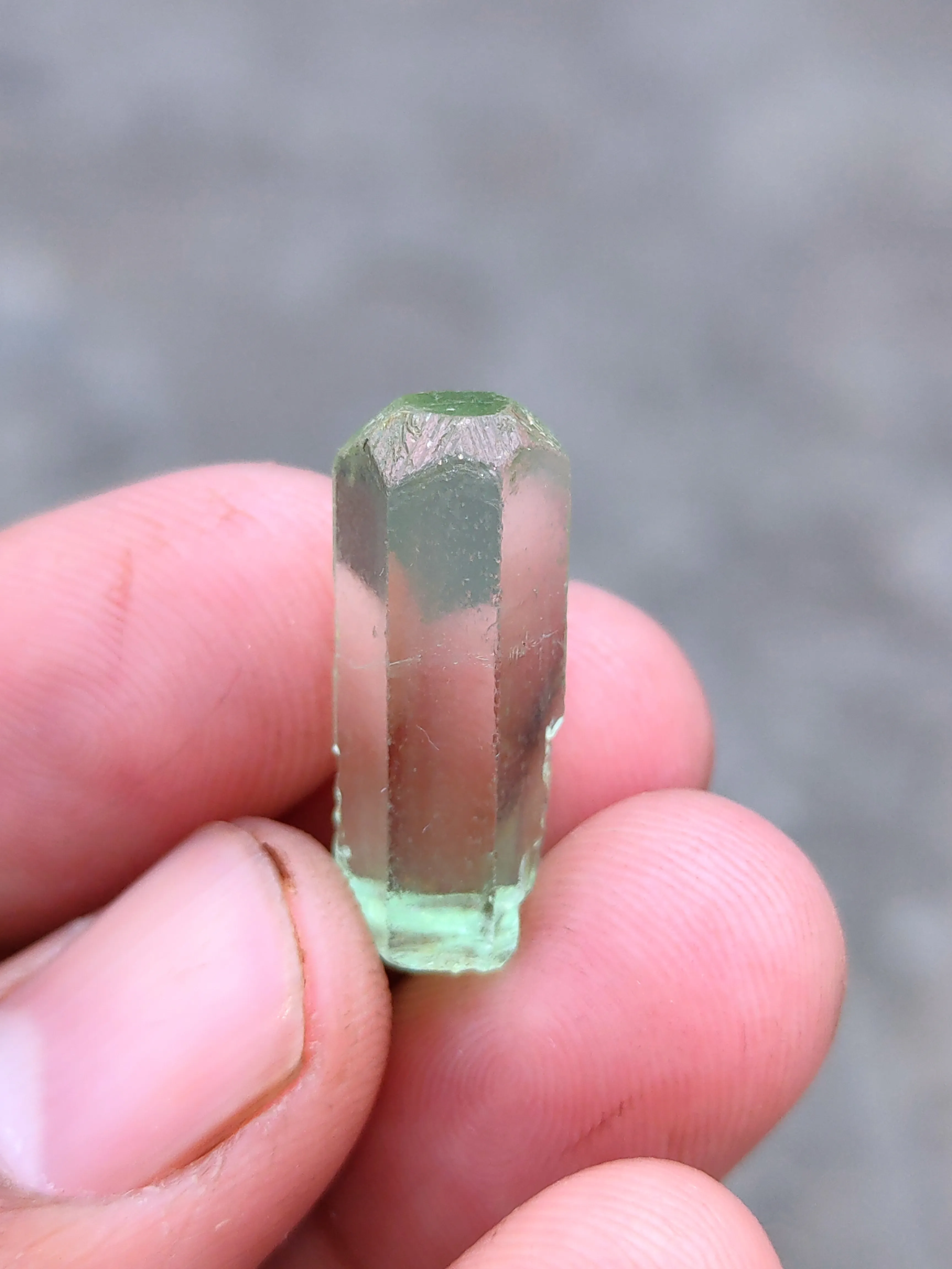 Green Aquamarine Beryl - image 9