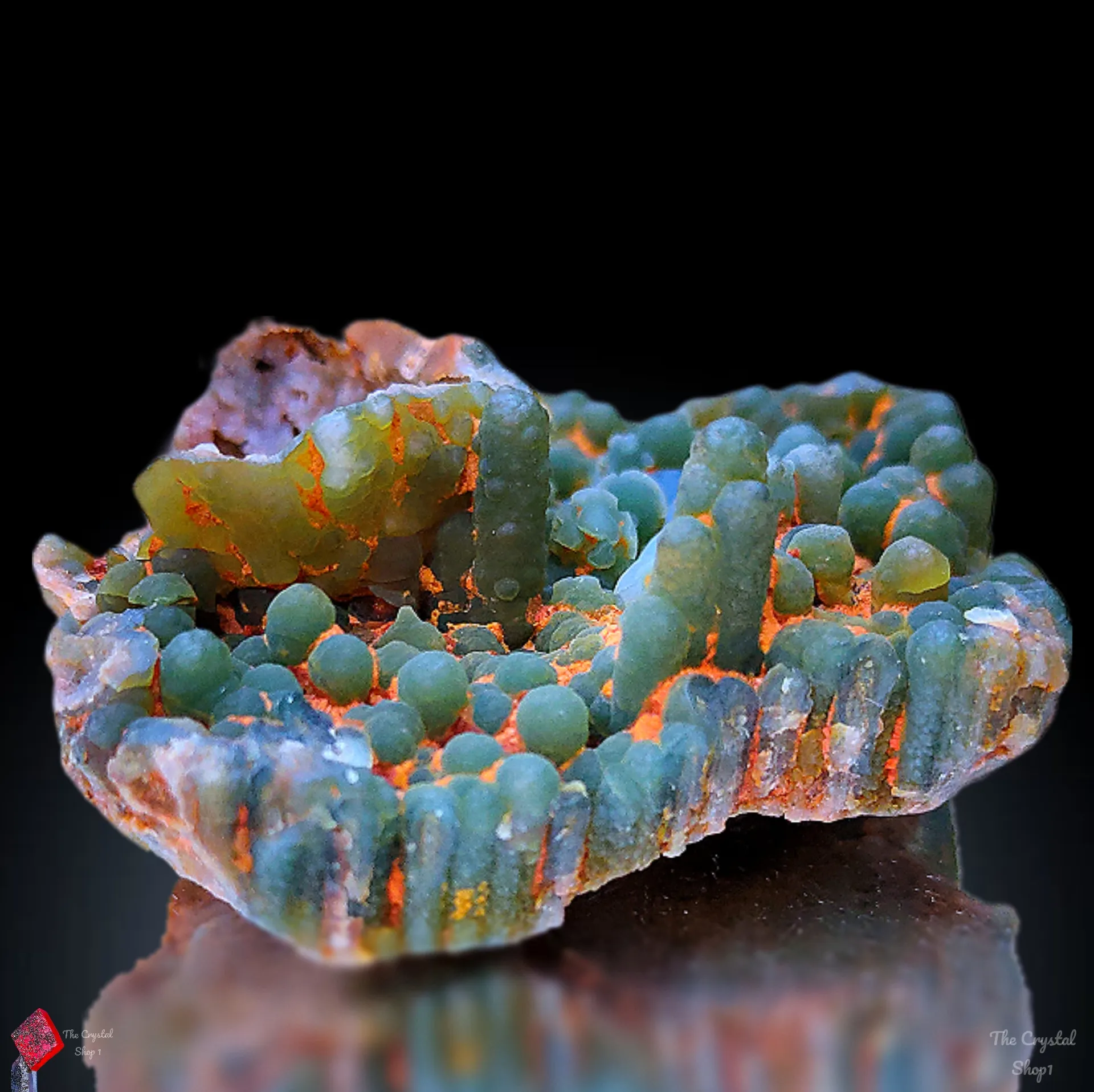 Green Chalcedony Specimen with Hematite. - image 1