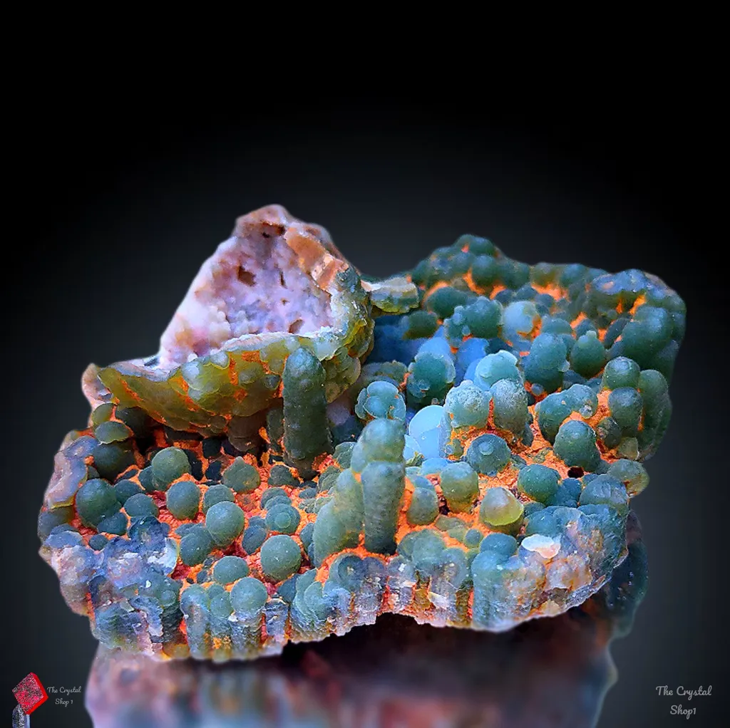 Green Chalcedony Specimen with Hematite. - image 9