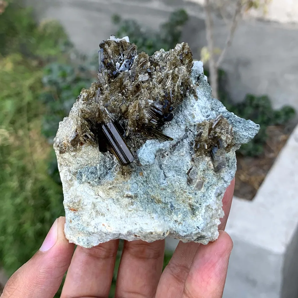 Green Epidote Crystals Cluster | Raw Minerals Specimen - image 3