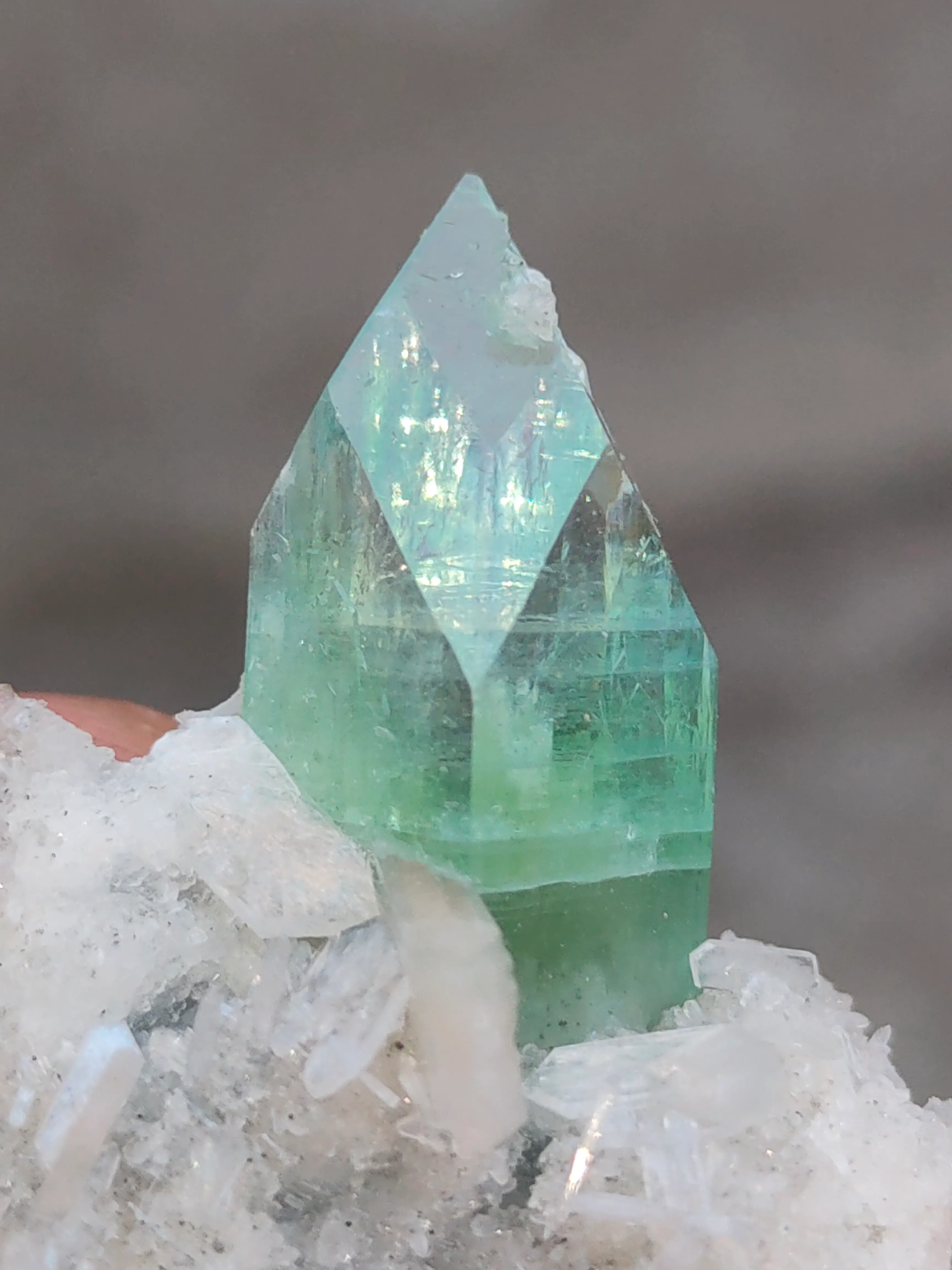 Green Fluorapophyllite with Stilbite on Prehnite Matrix. - image 4