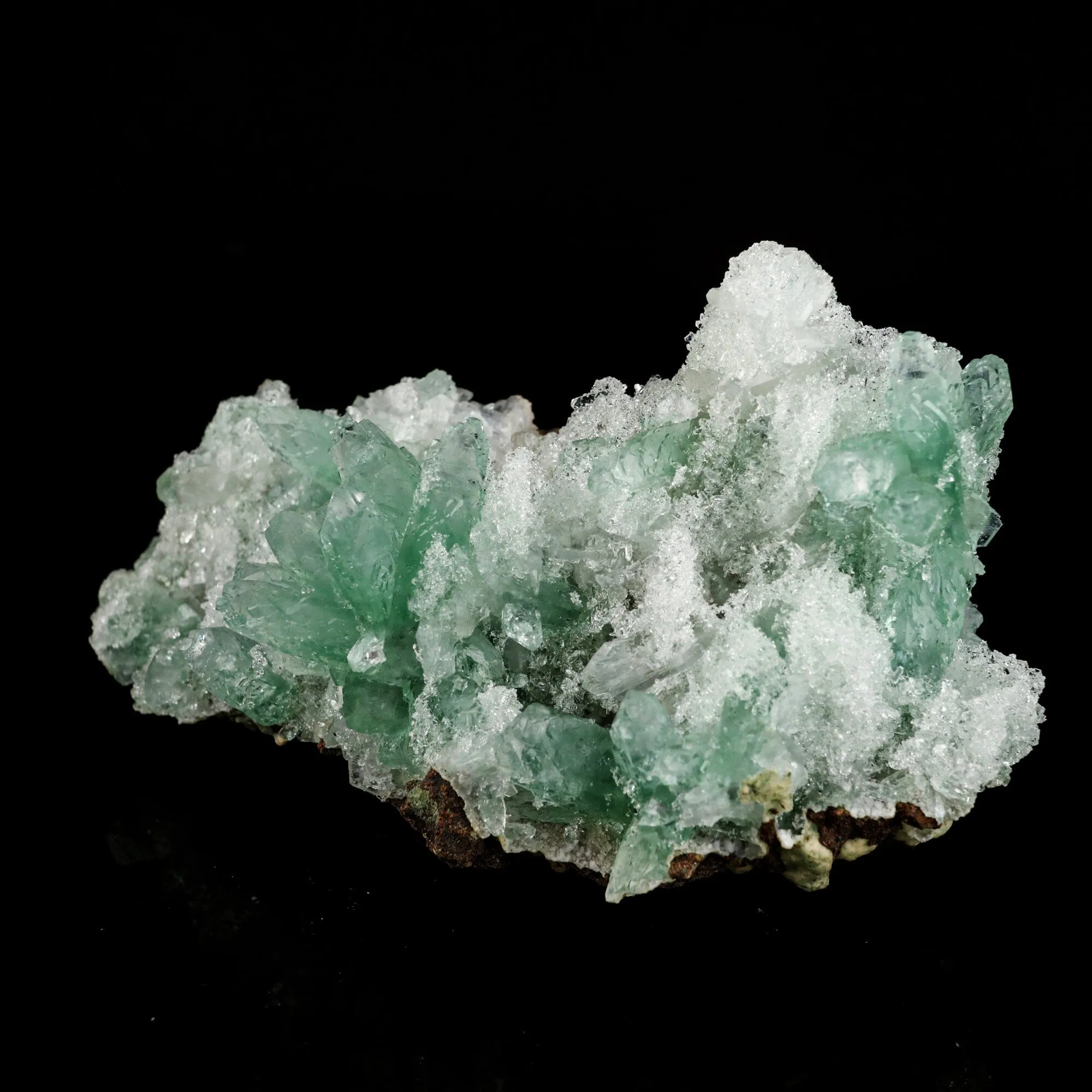Green Gemmy Apophyllite Natural Mineral Specimen - image 3