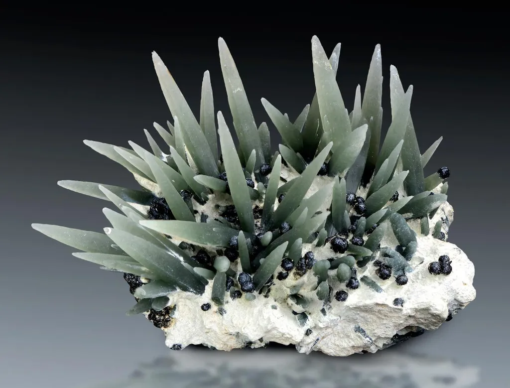 green Quartz with Hematite (Iron roses) image