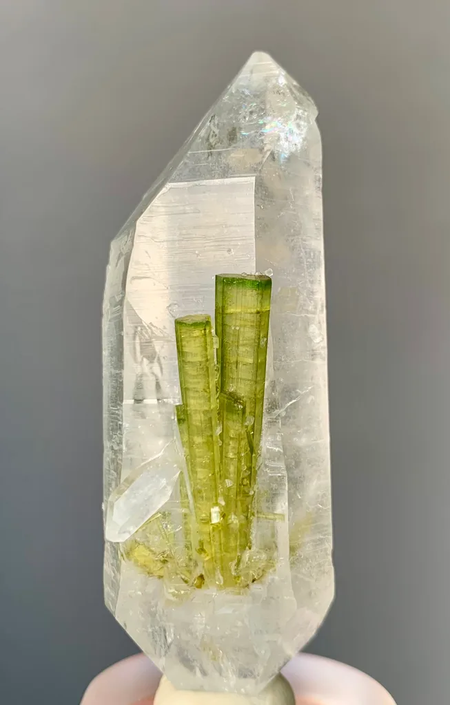 Green Tourmaline on Quartz– 69 g – Chappu Mine, Shigar Valley, Gilgit-Baltistan, Pakistan image
