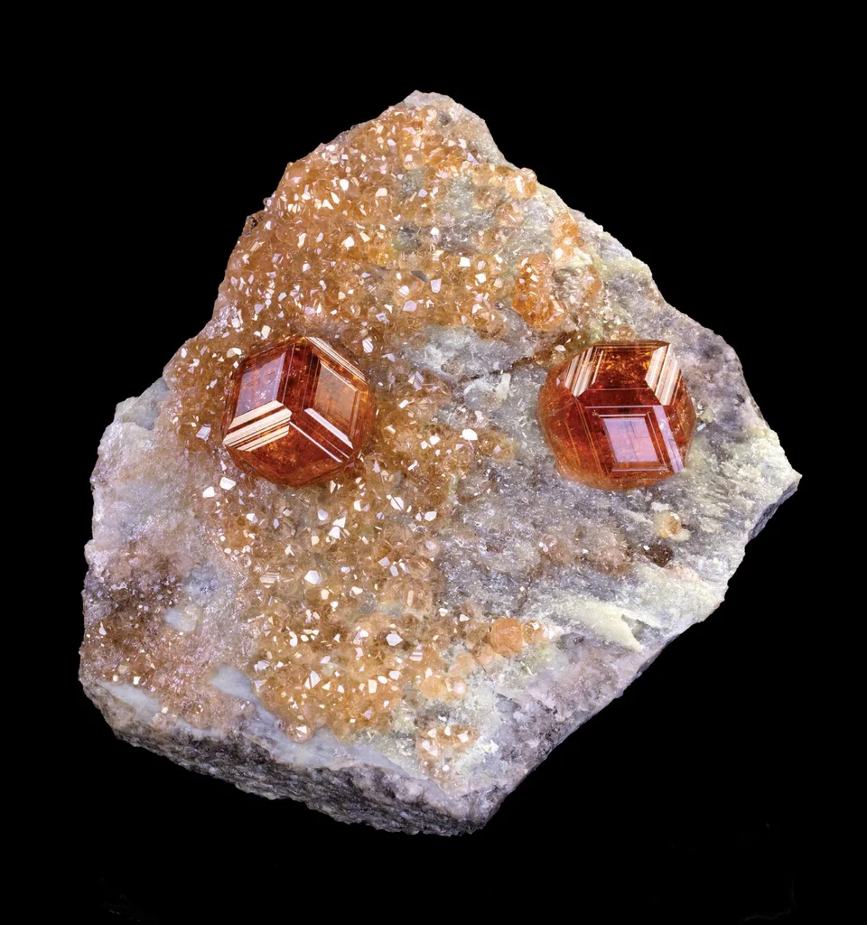 Grossular from Jeffrey Mine, Québec, Canada image