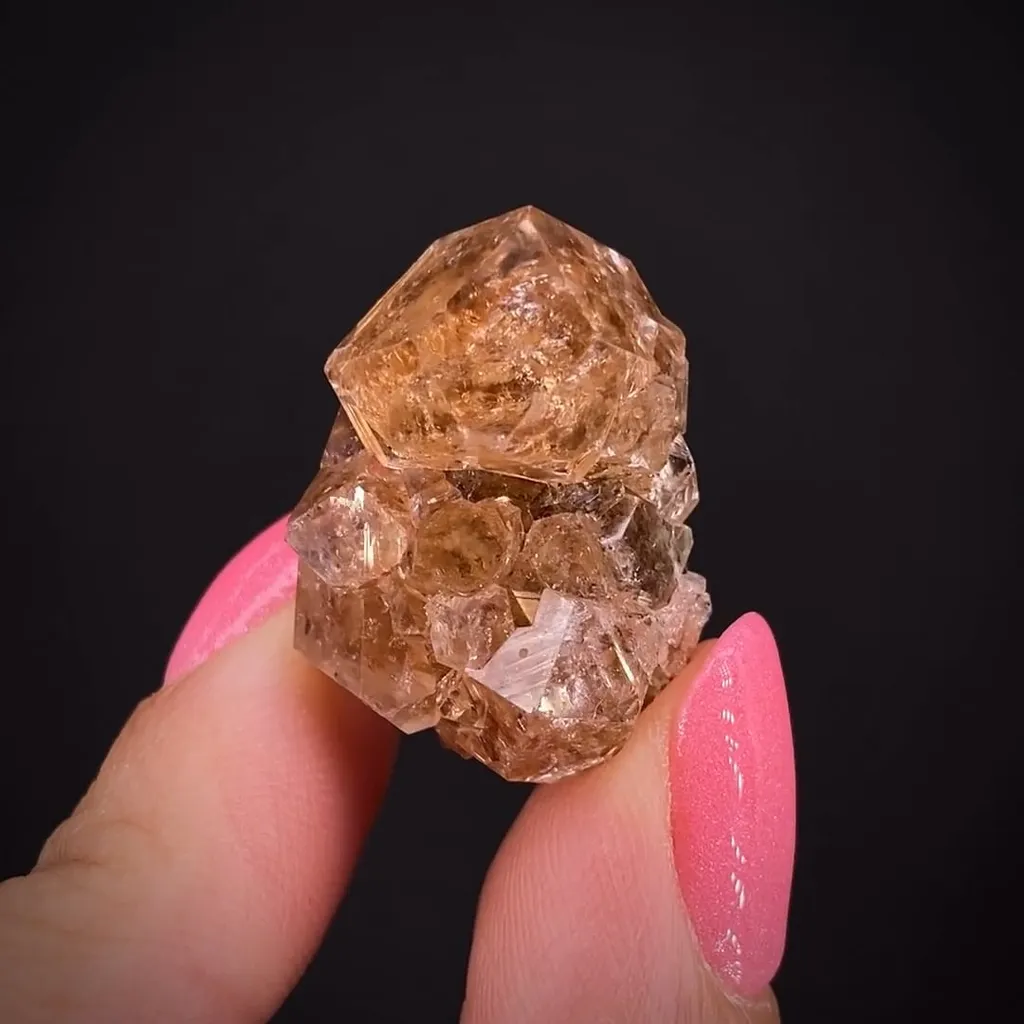 Grossular Garnet image