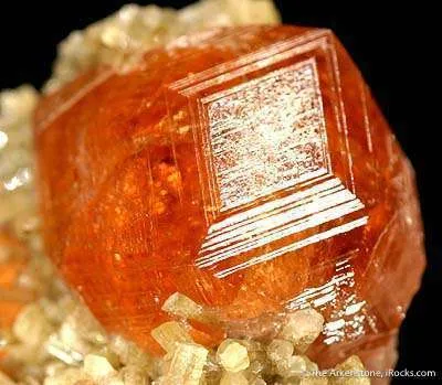 Grossular Garnet - image 3