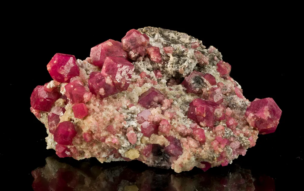 Grossular Garnet - image 2