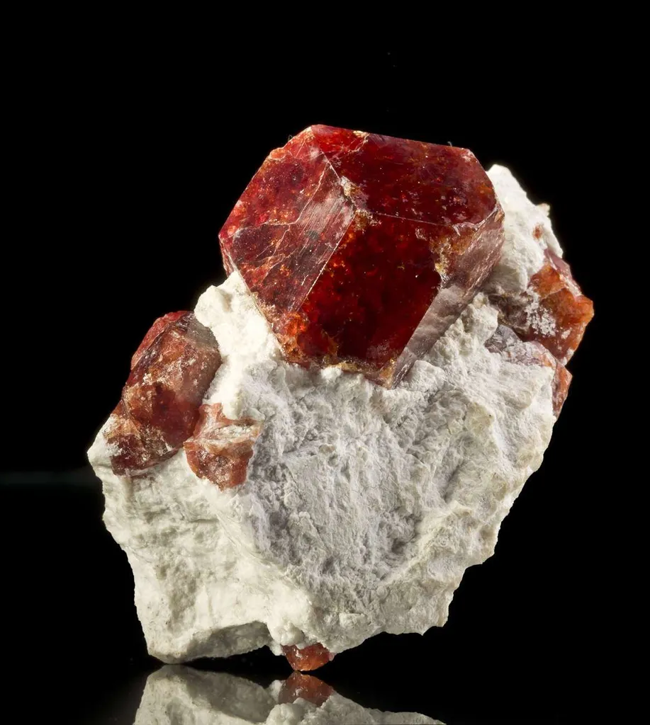 Grossular Garnet image
