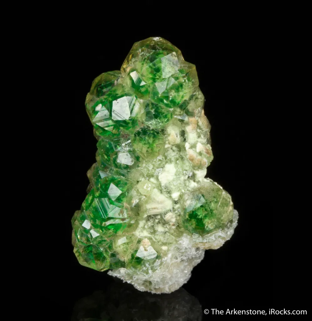 Grossular Garnet var. Chromian - image 4