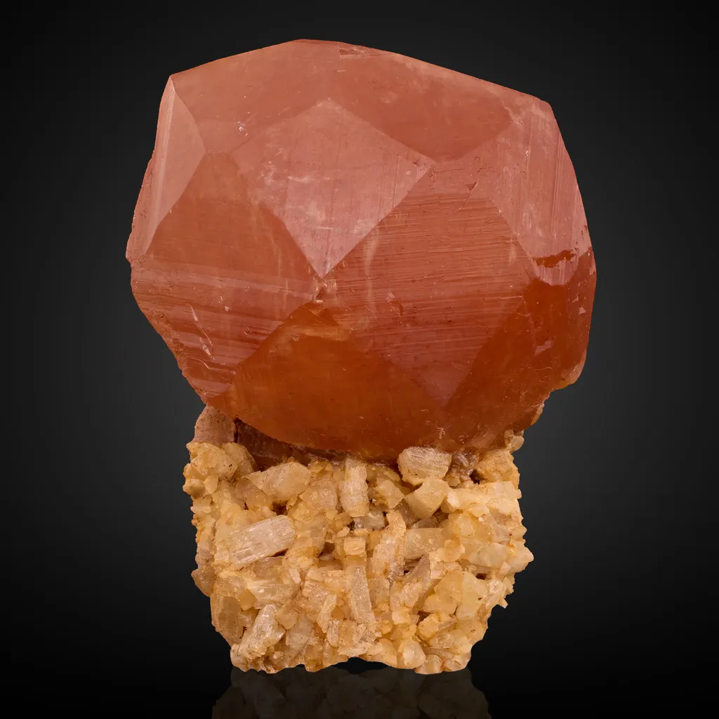 Grossular v. Hessonite image