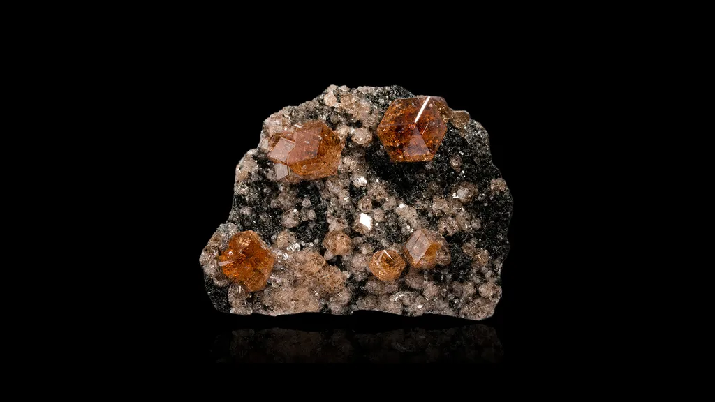 Grossular (var. Hessonite) image