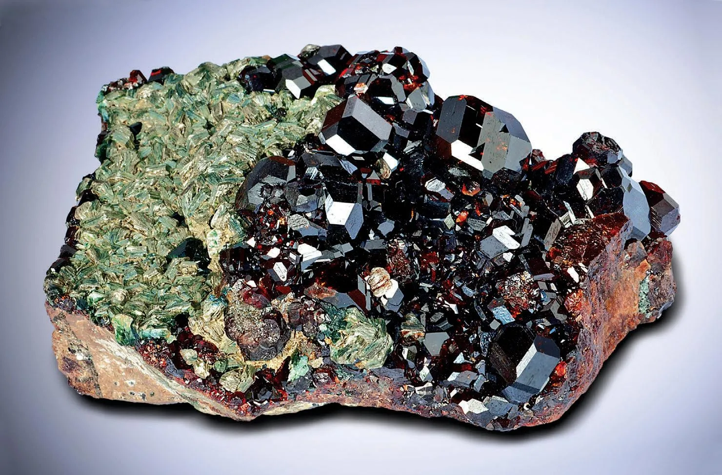 Grossular var. Hessonite - image 1