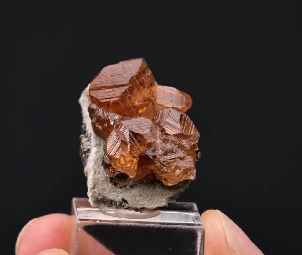 Grossular var. Hessonite - image 2