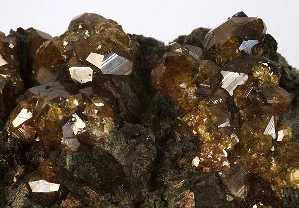 Grossular (Var: Hessonite), Amphibole Group (Var: Uralite) - image 2