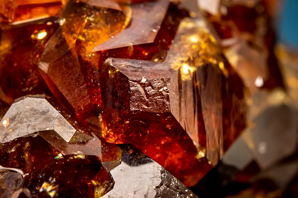 Grossular var. Hessonite - image 2