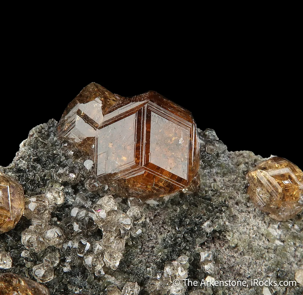 Grossular var. Hessonite Garnet image