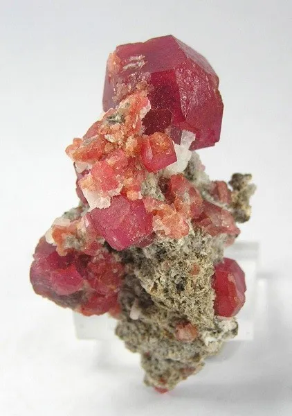 Grossular (Var: Rosolite) - image 1