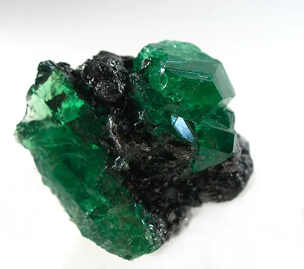 Grossular (Var: Tsavorite), Graphite image