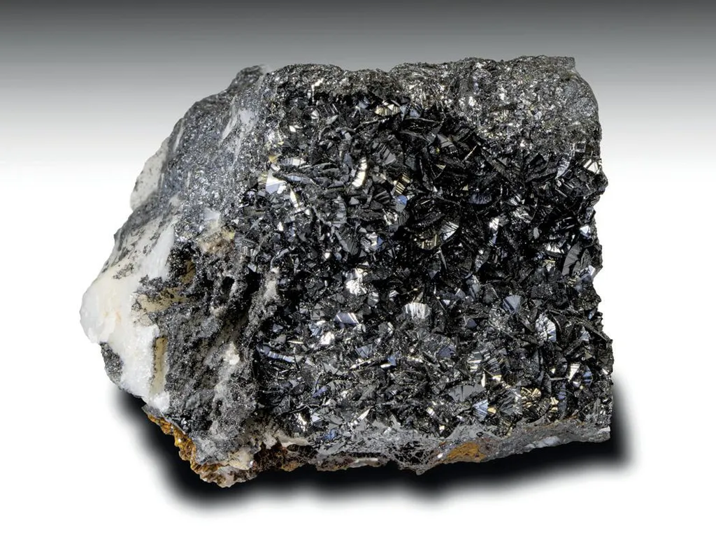Groutite image
