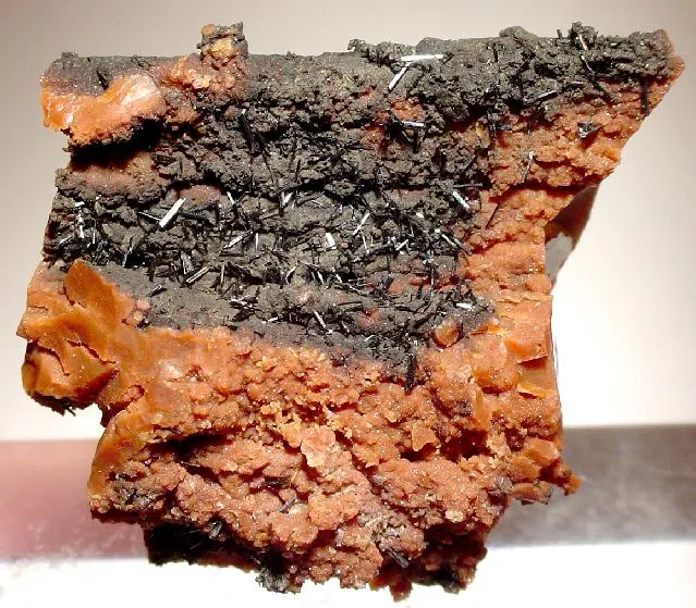 Groutite image