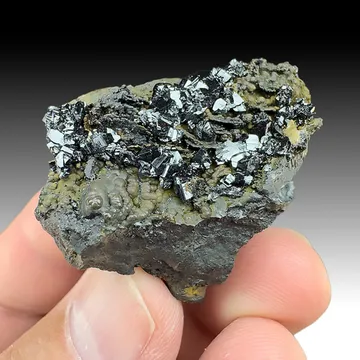 Groutite