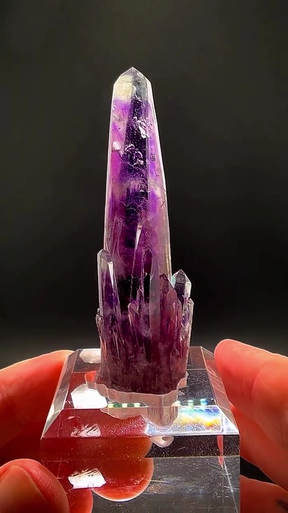 GUERRERO Amethyst ON ANOTHER LEVEL image