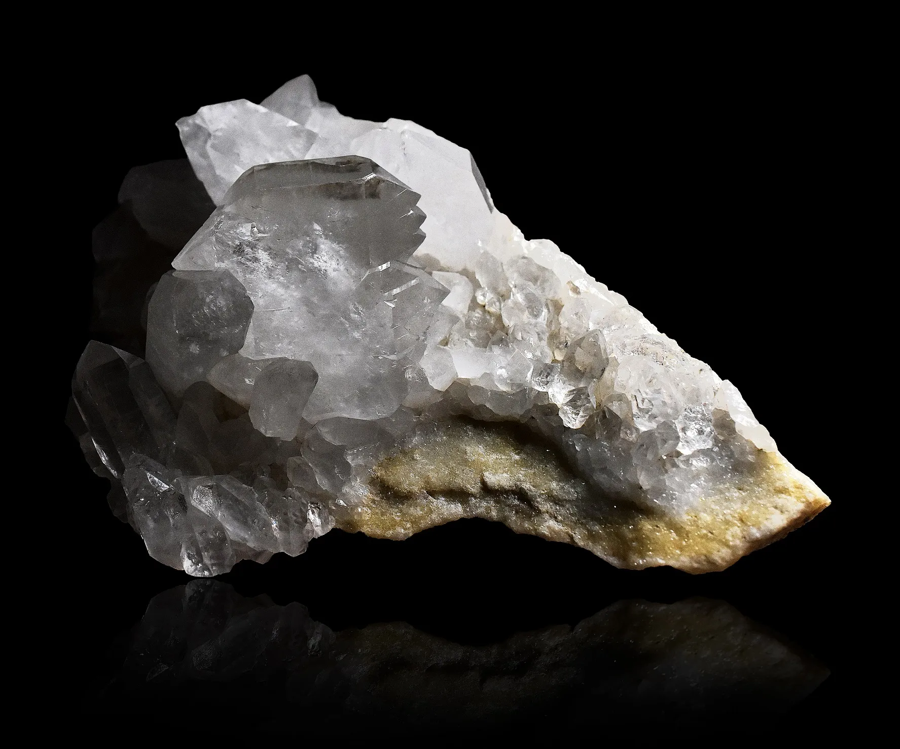 Gwindel Quartz on matrix - image 4