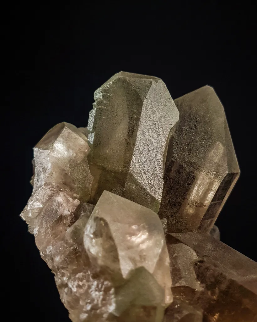 Gwindel smoky quartz on matrix - Talèfre, Mont-Blanc, French Alps image