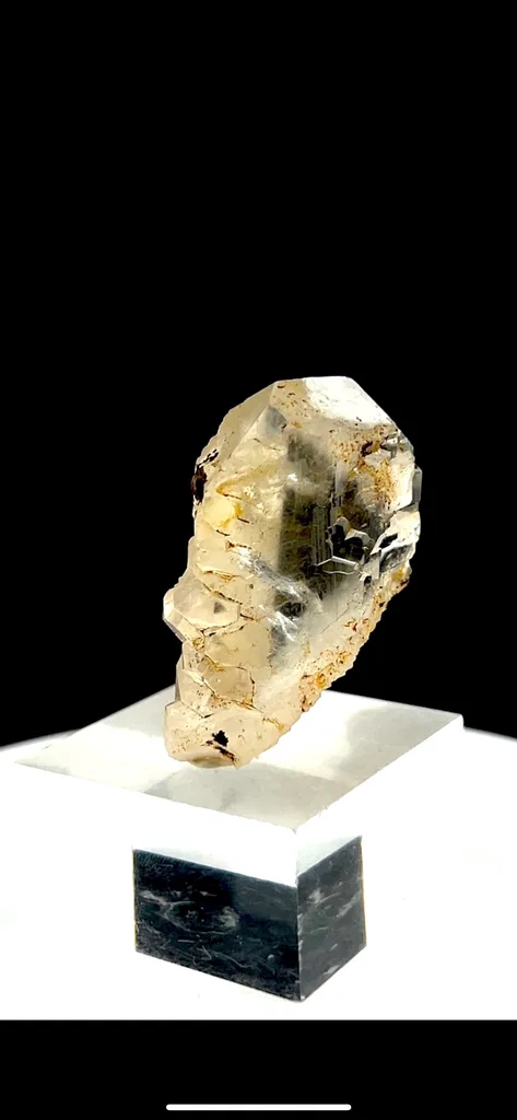 Gwindle quartz from Pakistan - image 4