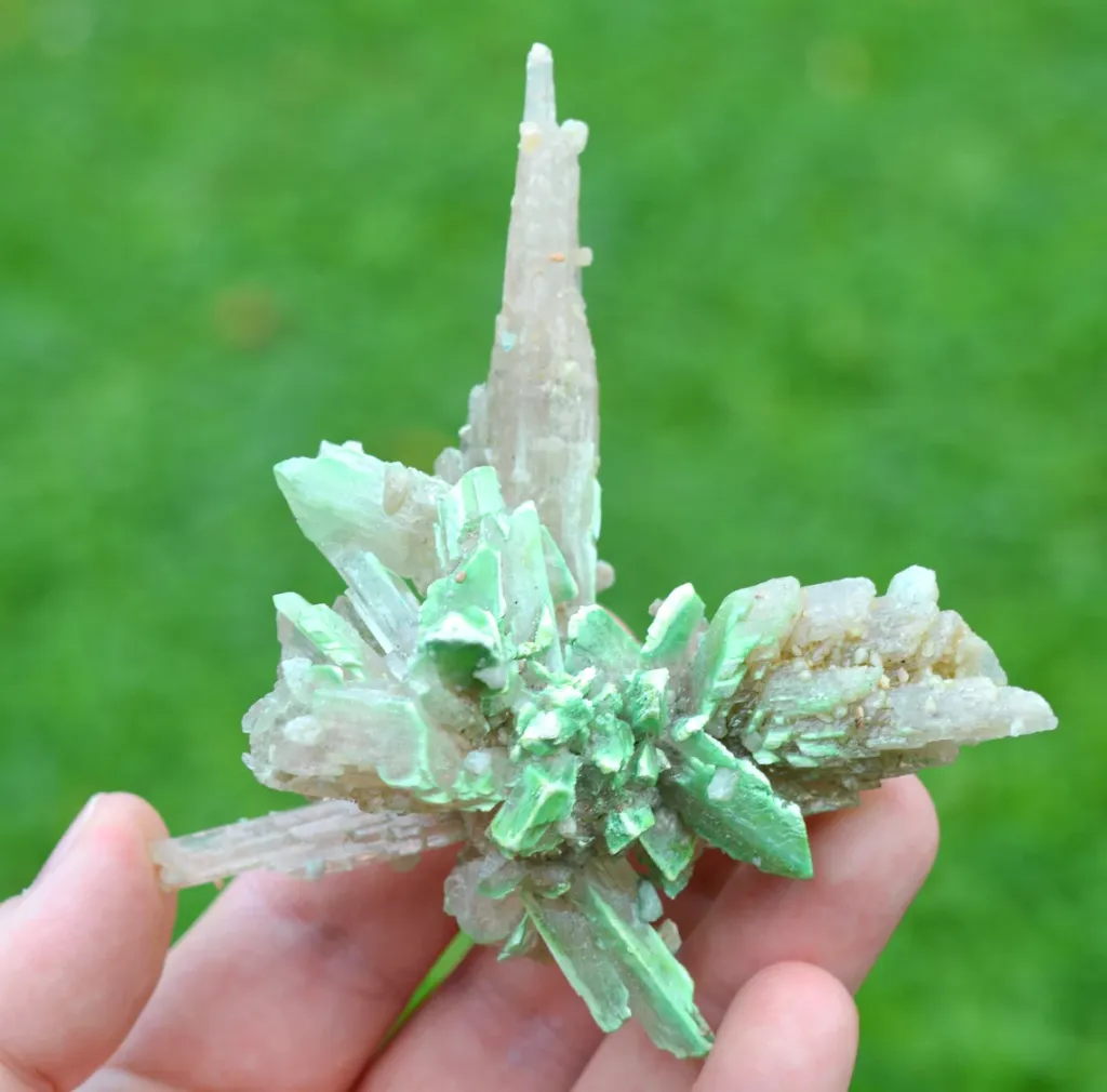 Gypsum 101 grams - Pernatty Lagoon, Pastoral Unincorporated Area, South Australia, Australia - image 4