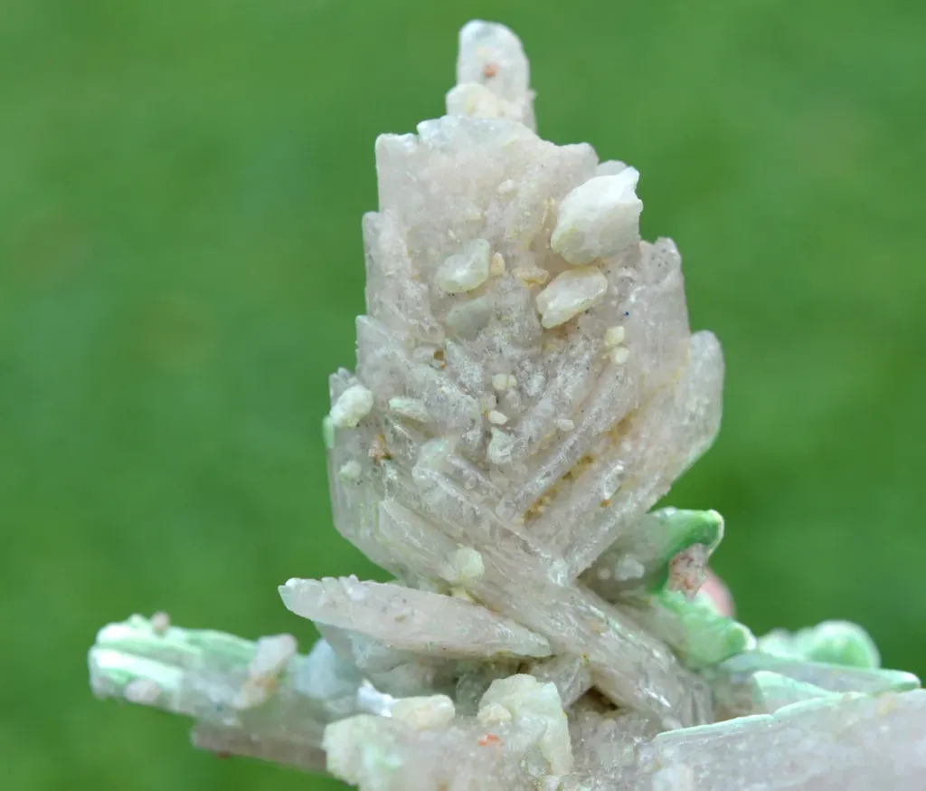 Gypsum 101 grams - Pernatty Lagoon, Pastoral Unincorporated Area, South Australia, Australia - image 7