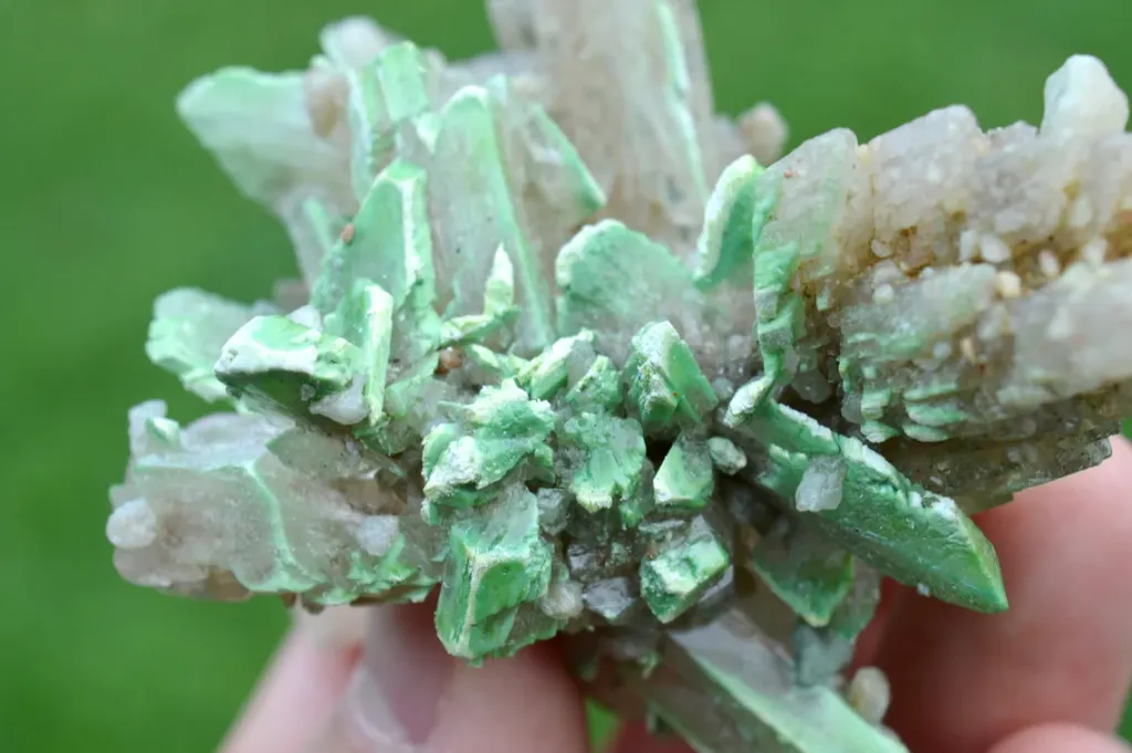 Gypsum 101 grams - Pernatty Lagoon, Pastoral Unincorporated Area, South Australia, Australia - image 5